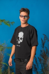 Remera Calavera Negra